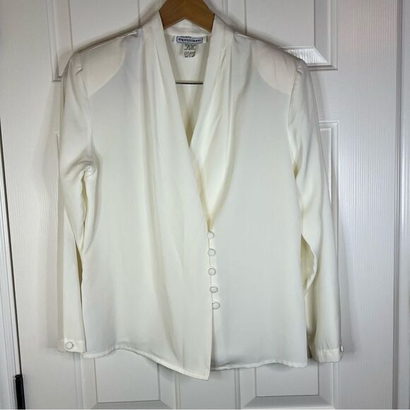 Petite Impressions‎ Criss Cross Button Down VNeck Blouse Size 10 - Picture 1 of 4